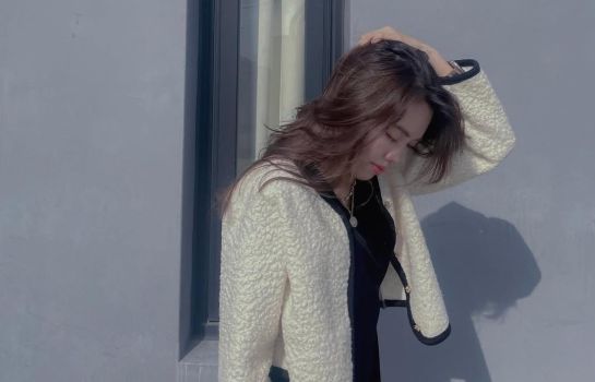 SHAiRE story Krystal